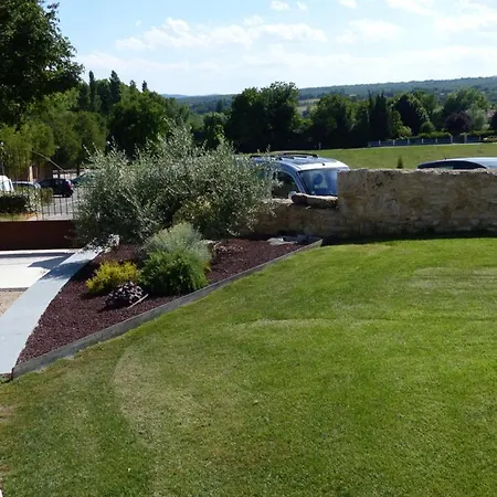 Holiday home Ferme La Claviere, Maison De Lou Mas *