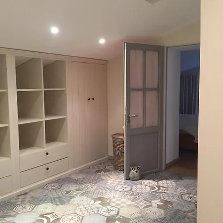 Holiday home Ferme La Claviere, Maison De Lou Mas *