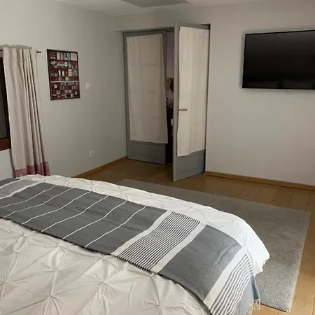 Ferme La Claviere, Maison De Lou Mas Mane