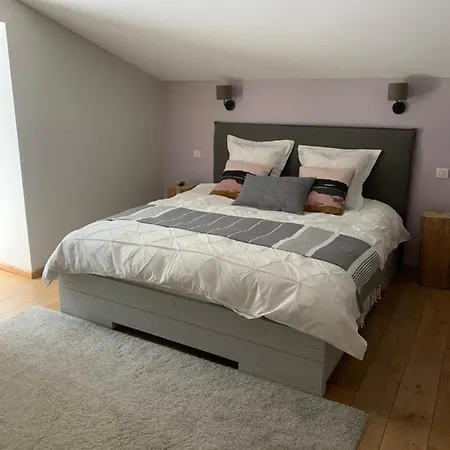 Ferme La Claviere, Maison De Lou Mas