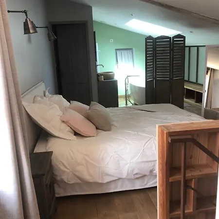 Ferme La Claviere, Maison De Lou Mas Mane