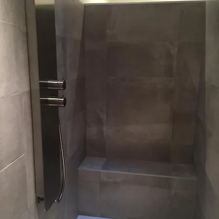 Ferme La Claviere, Maison De Lou Mas 別荘 *